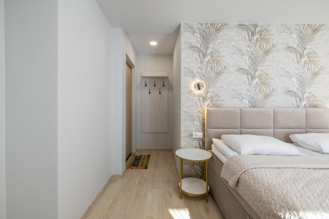 Dharma Stay Apartamentai Su Terasa Ir Vaizdu I Miesta Telšiai المظهر الخارجي الصورة