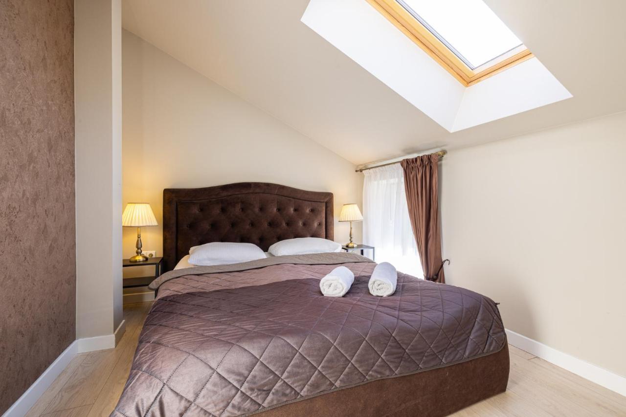 Dharma Stay Apartamentai Su Terasa Ir Vaizdu I Miesta Telšiai المظهر الخارجي الصورة