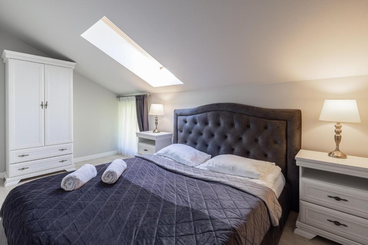 Dharma Stay Apartamentai Su Terasa Ir Vaizdu I Miesta Telšiai المظهر الخارجي الصورة