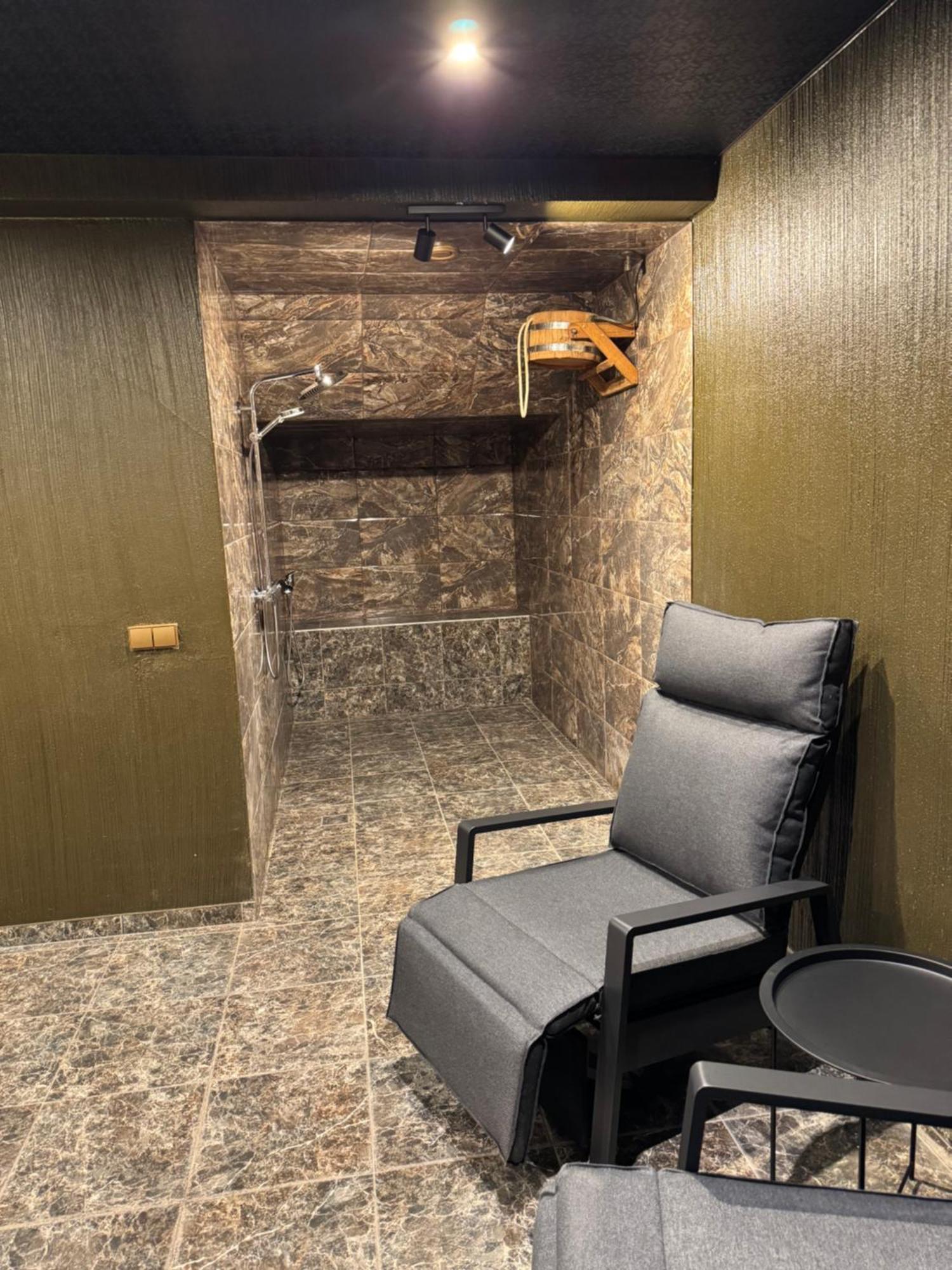 Dharma Stay Apartamentai Su Terasa Ir Vaizdu I Miesta Telšiai المظهر الخارجي الصورة