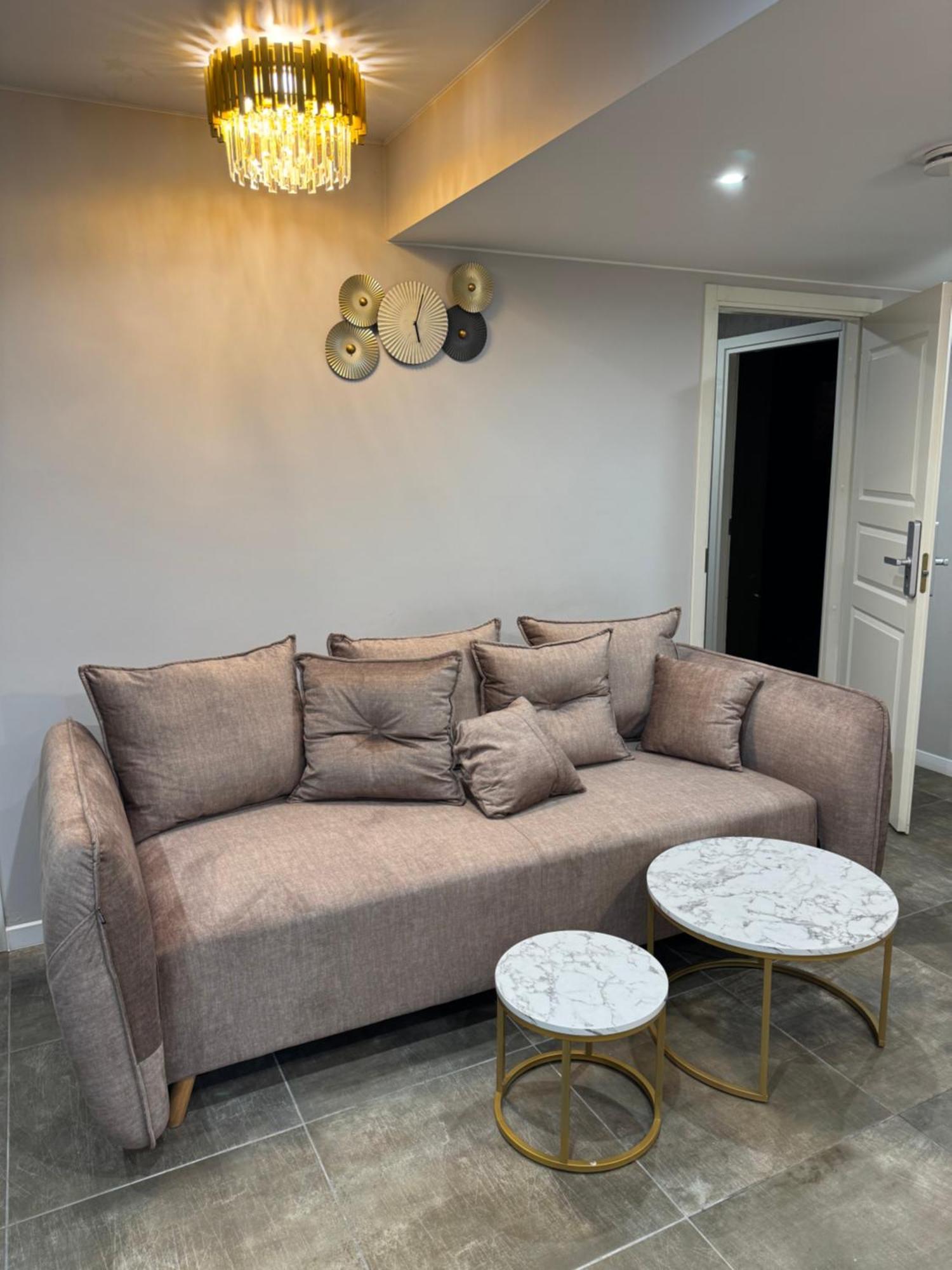 Dharma Stay Apartamentai Su Terasa Ir Vaizdu I Miesta Telšiai المظهر الخارجي الصورة